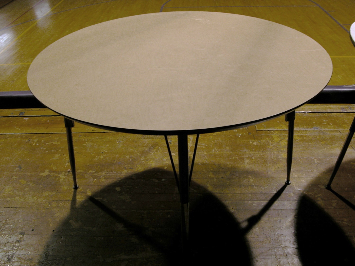 Vintage 48 Round Table with Metal Legs