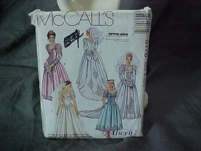 McCalls 5176 Wedding Dress Pattern by Alicyn Sz 6 8 10 From lululafrance