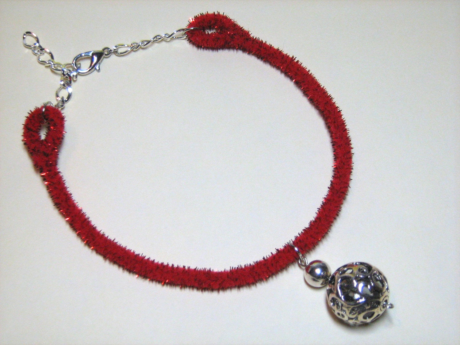 Pet Necklace: Filigree Sphere Pendant on Glittery Red Chenille Stem Pet Necklace: Filigree Sphere Pendant on Glittery Red Chenille Stem