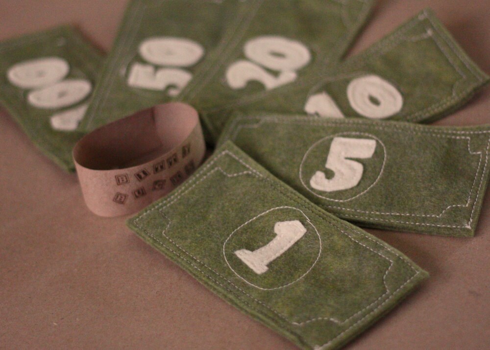 Felt money by Alice's Pocket