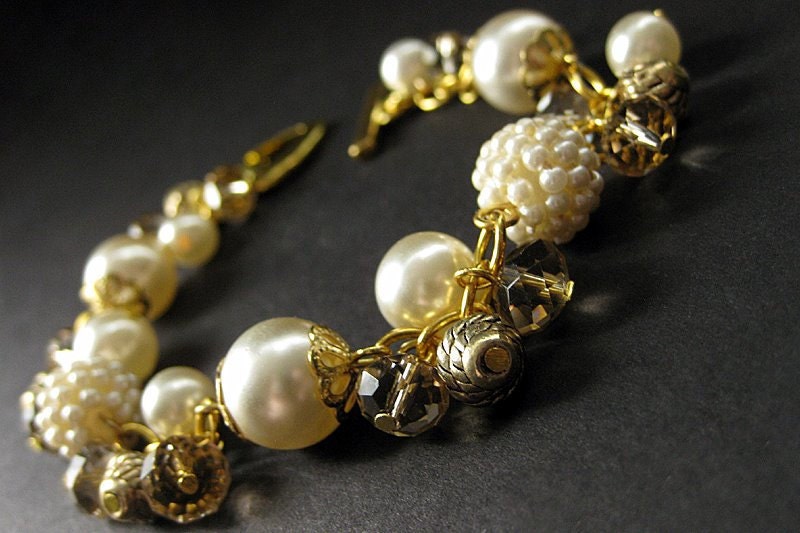 Ivory Wedding Bracelet in Cream Pearls and Taupe Crystals