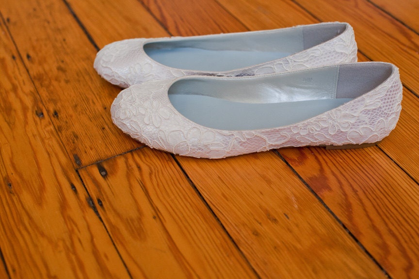 Ready to Ship Size 9 Ivory wedding shoes ballet flats wrapped in ivory 