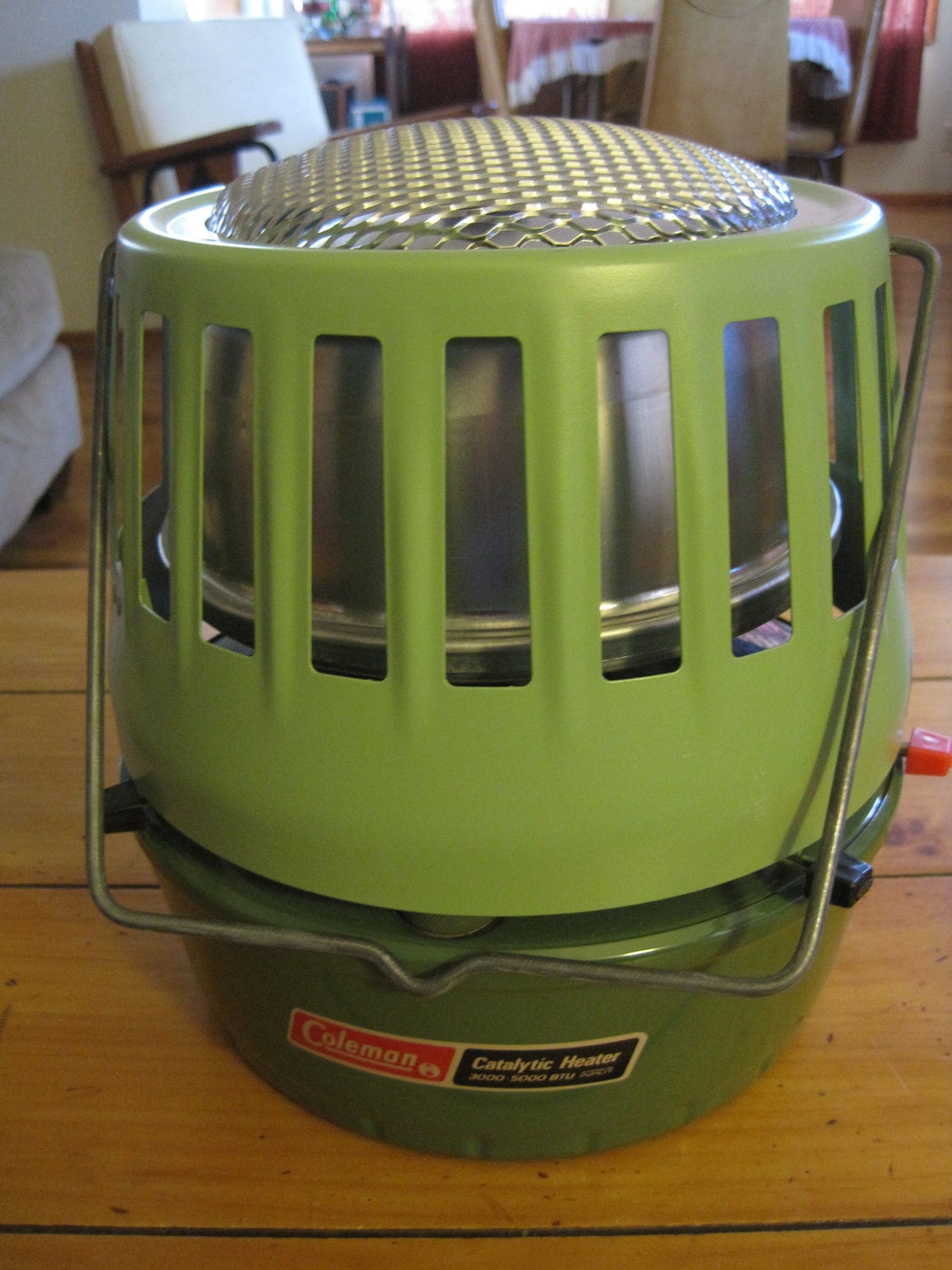 Vintage Coleman Catalytic Camp Heater 513A798 original Box Avocado