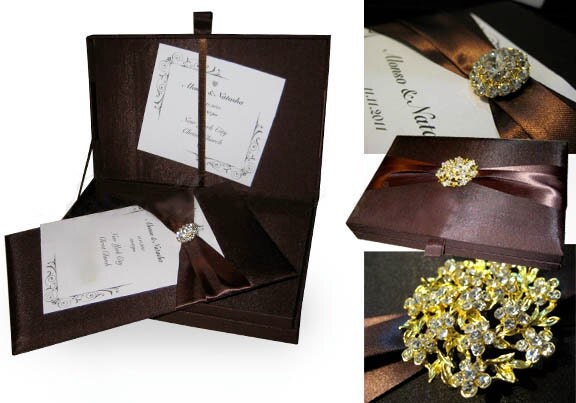 These luxurious Silk Wedding Invitation Boxes can be added to any of our