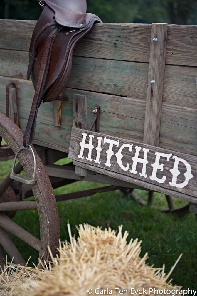 Country Wedding Sign Hitched Sign Recycled Wood Signs Receptions Signs