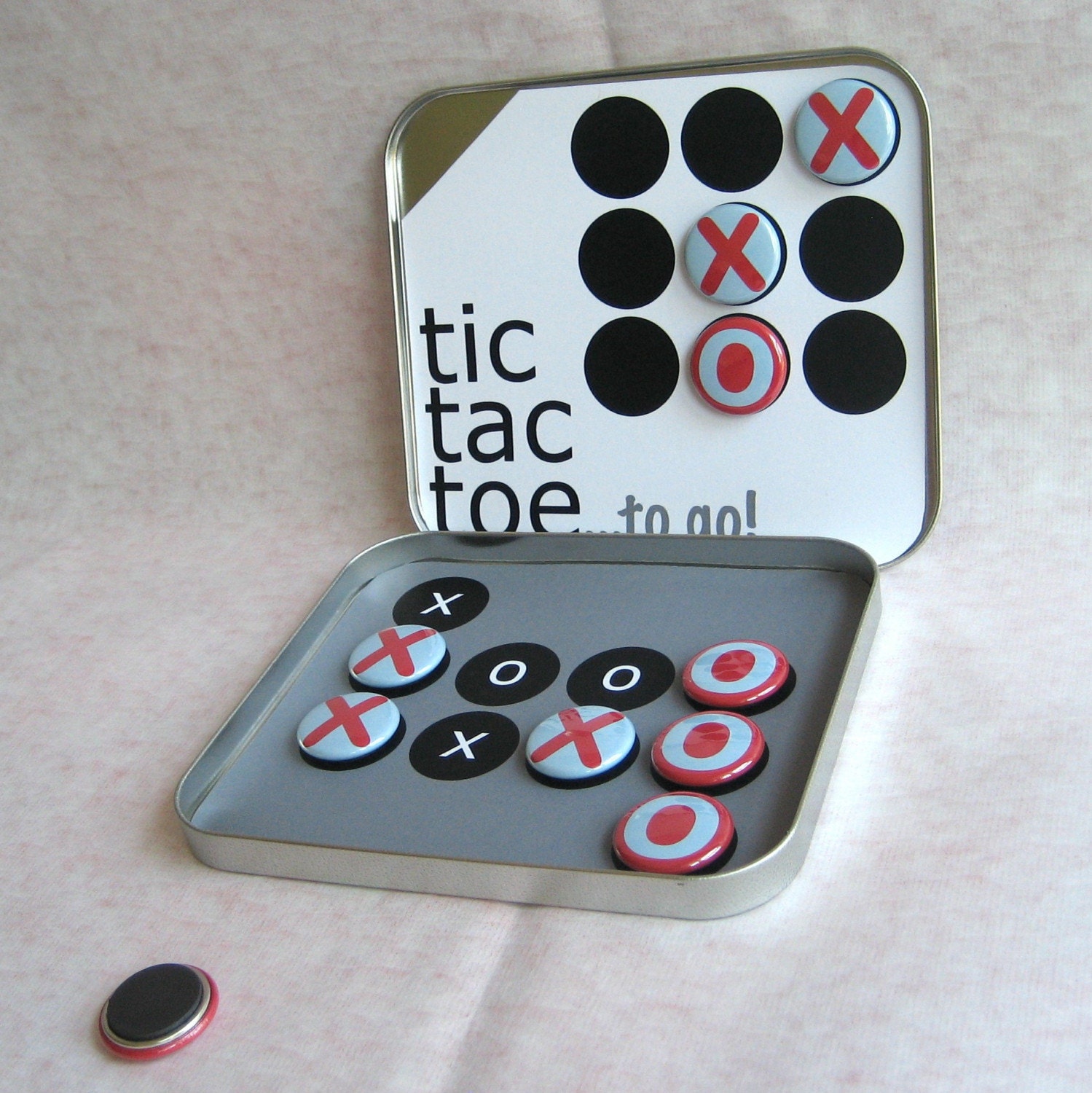 x and o travel tic tac toe button magnet game nacho libre