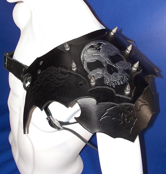 Items similar to SKULL and SPIKES LEATHER SPAULDER SHOULDER ARMOR ...