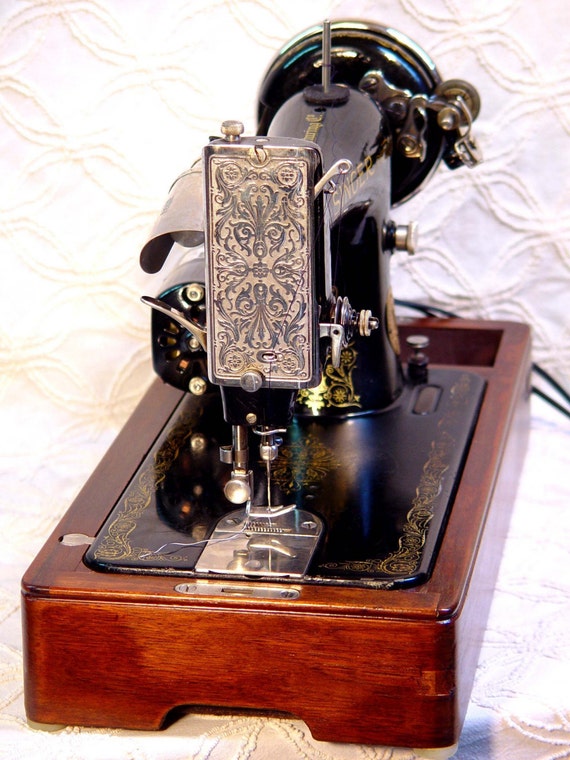 Singer Sewing Machine Model 99 With Domed Walnut Case Circa