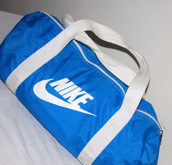 Vintage NIKE Nylon Duffel Sports BAG