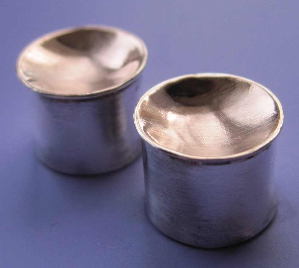 0 Gauge Rose Gold Plug Earrings