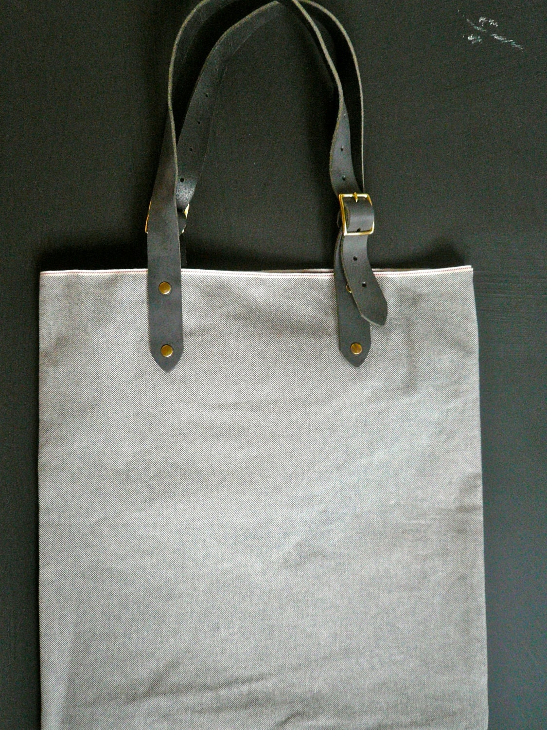 The city tote in selvedge denim. by fluxproductions on Etsy
