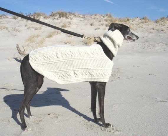 Cable Knit Crew Neck Sweater / Black Sheep Irish Fisherman Sweater