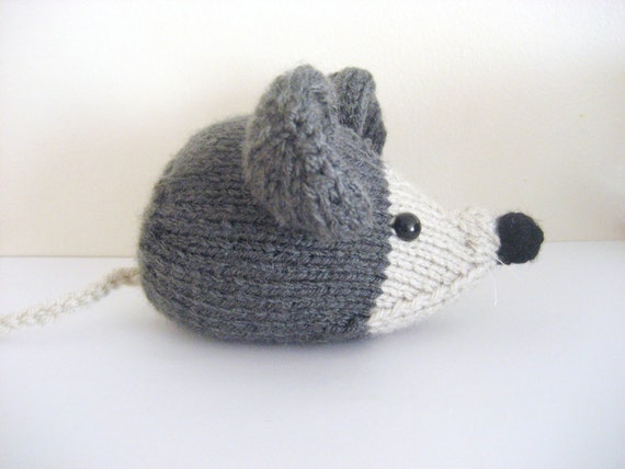 Mouse Pattern Etsy | pdf knit little mouse pattern by amygaines on etsy Mouse Pattern Etsy | pdf knit little mouse pattern by amygaines on etsy