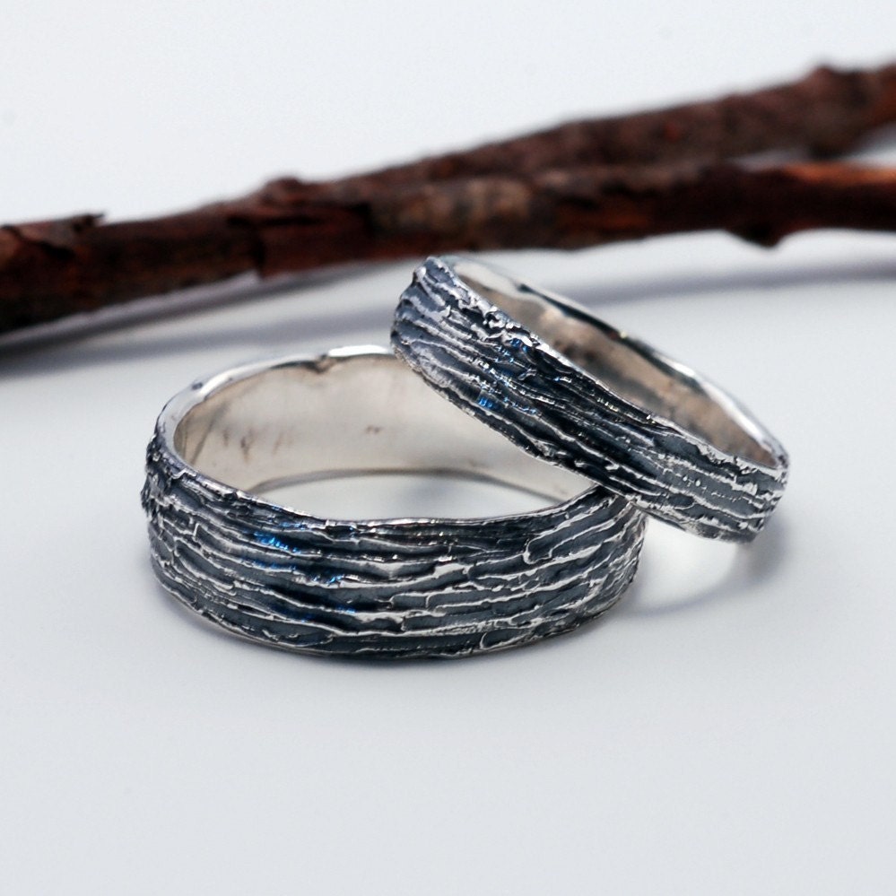 Men's tree bark wedding band