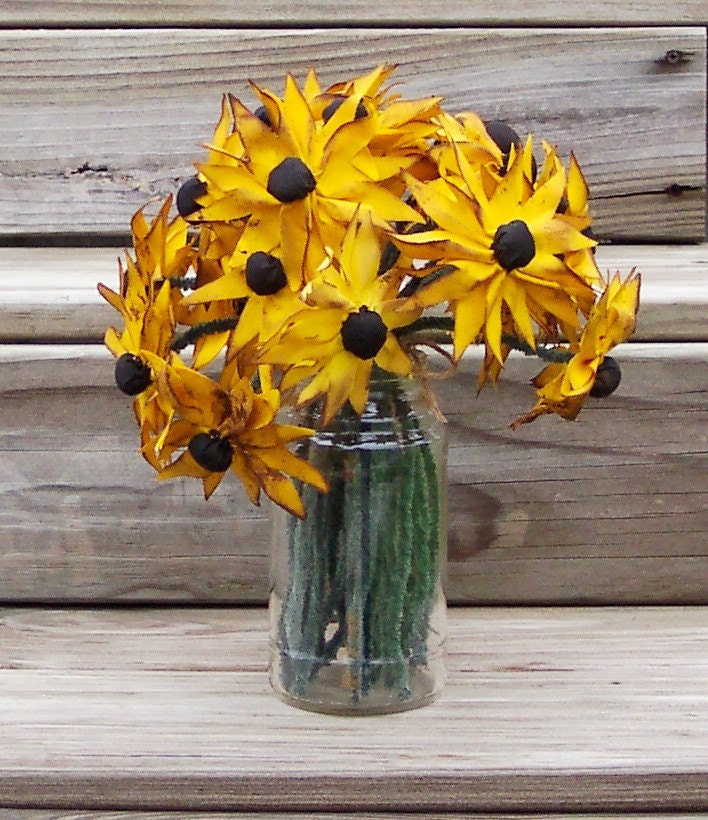 Primitive Grubby Flower Bouquet Black Eyed Susans