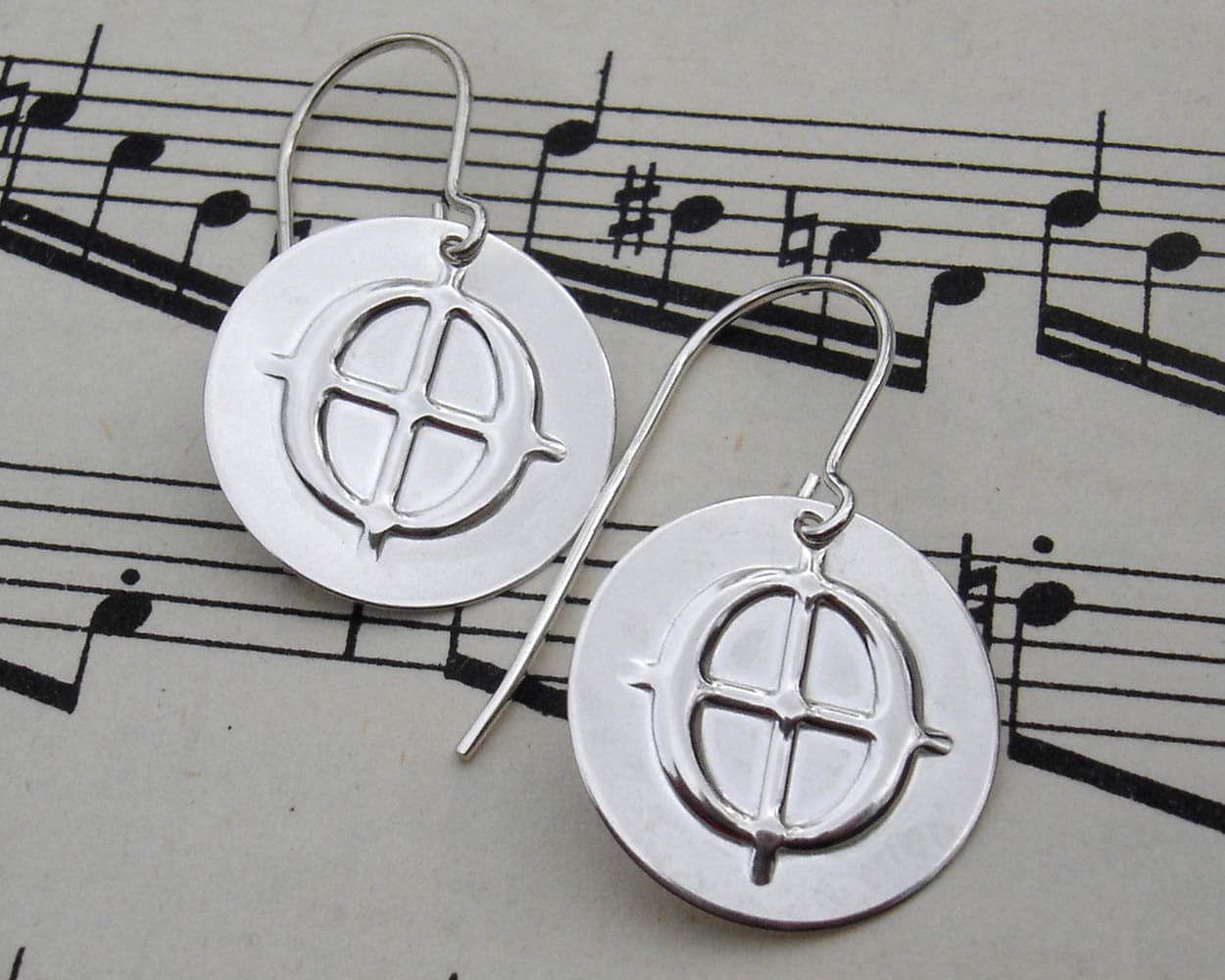 coda-music-symbol-earrings-musician-music-teacher-gift