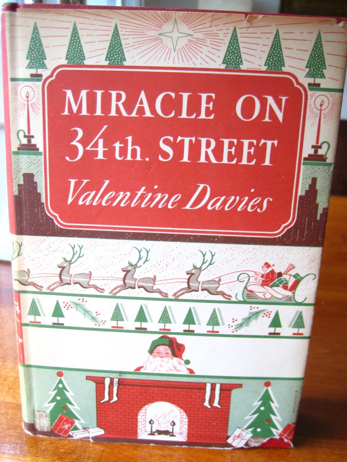 Miracle on 34th Street 1947 Hardcover Book