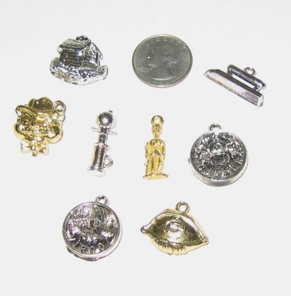 Vintage 1960s Cracker Jack Charms
