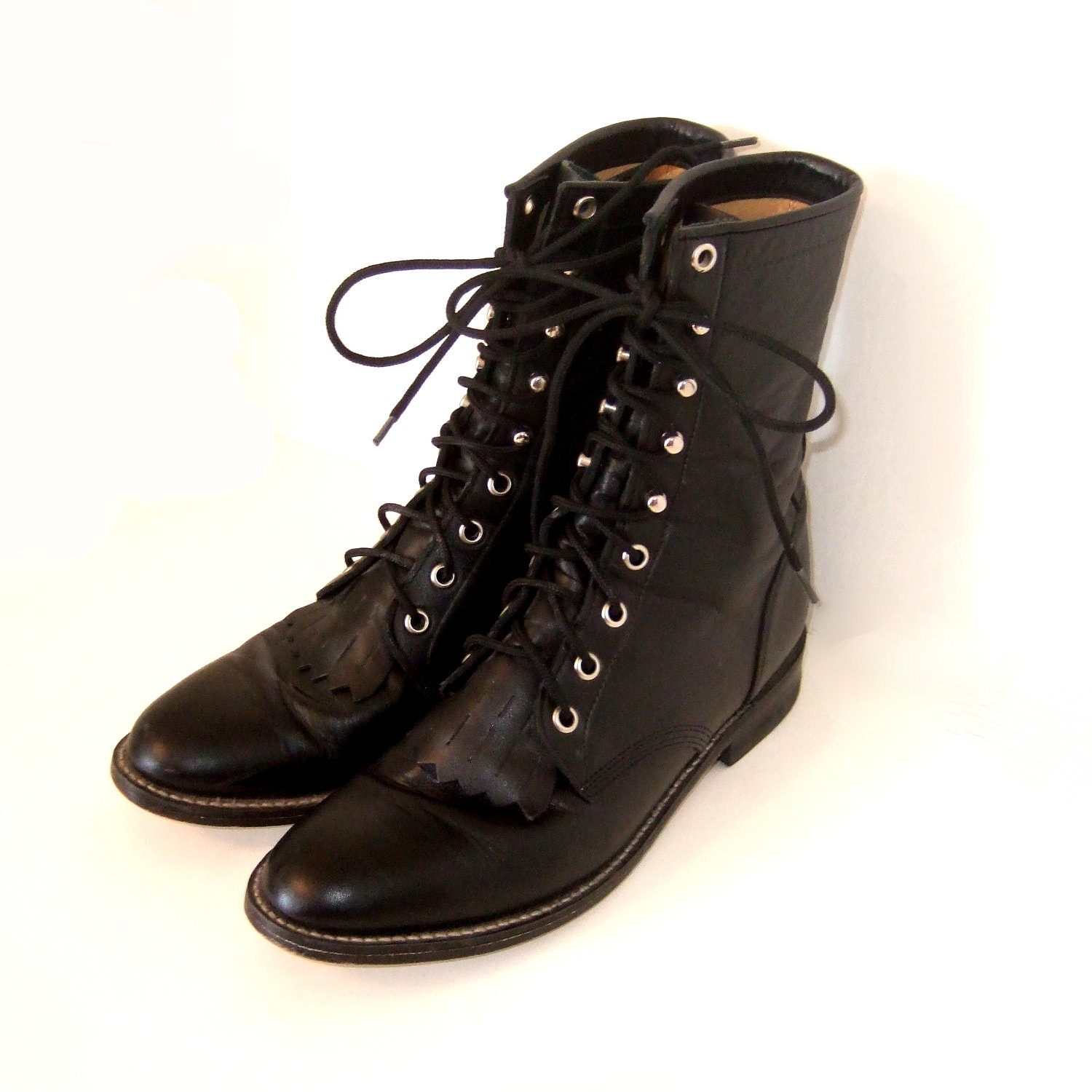 laced roper boots