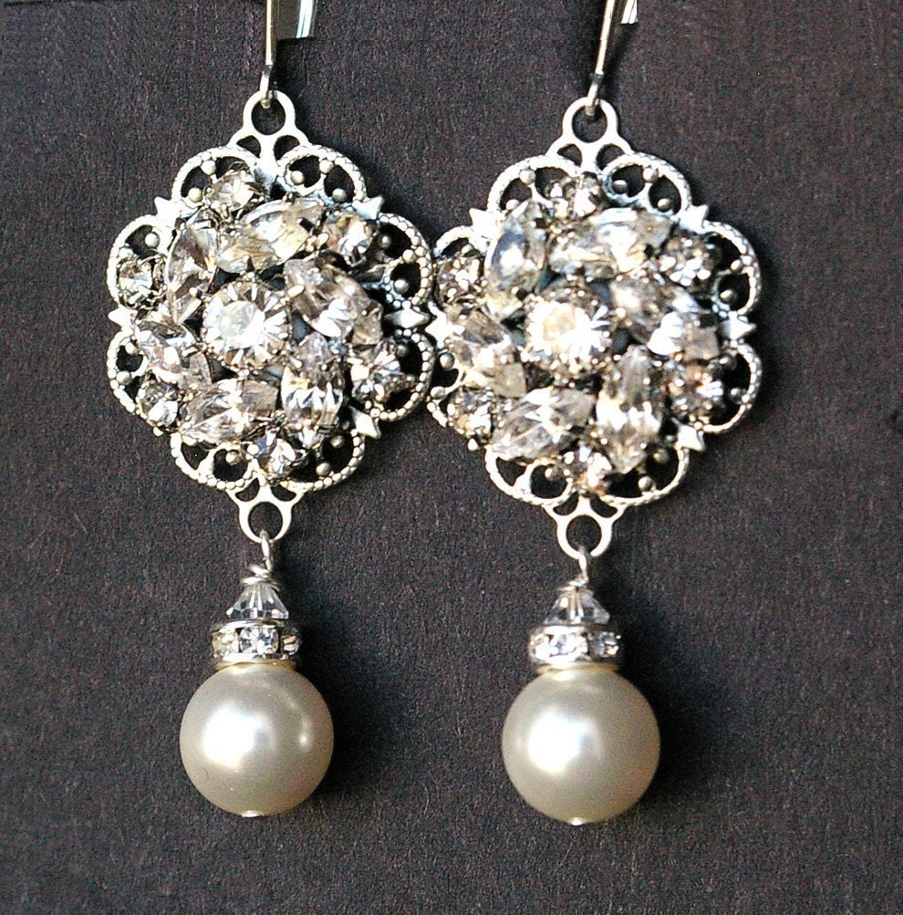 Pearl and Rhinestone Bridal Earrings, Vintage Style Chandelier Bridal ...