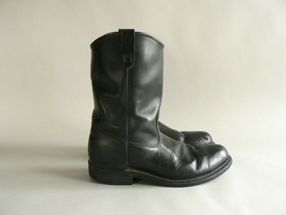 Men's Black Leather Boots Size 9D Pull-On Boots by Etsplace