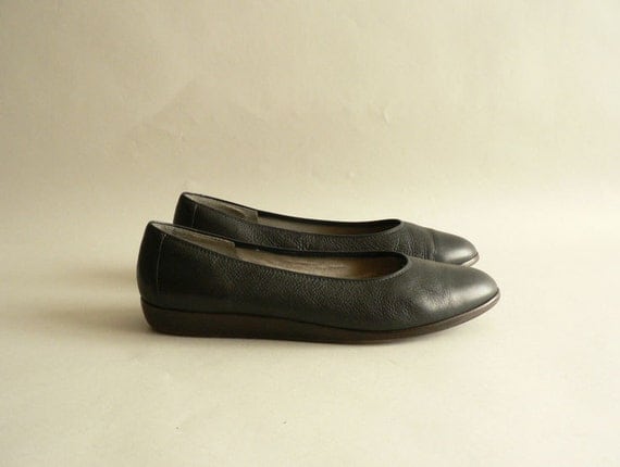 size 11 navy flats