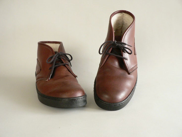 bates floaters chukka boots