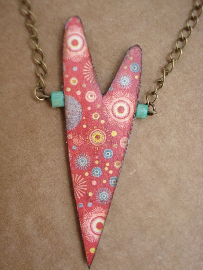 fUnKy suMmer stArbuRsts heArt neCkLaCe