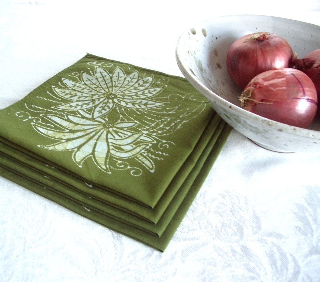olive green napkin set. chrysanthemum print. made to order