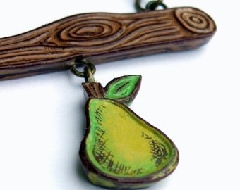 Green Pear Necklace, Tree Branch Necklace, Faux Bois Jewelry, Woodgrain Necklace, Fruit Necklace, Gift for Mom, Wife Gift, Pear Pendant