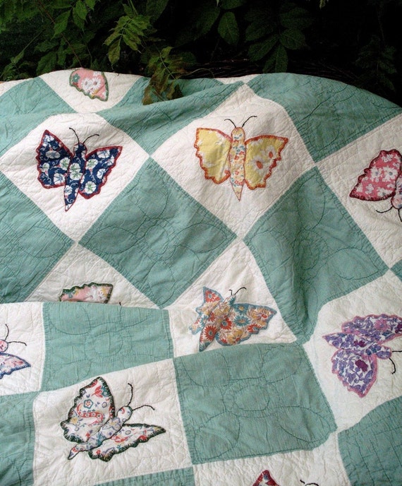 Vintage 1930s Butterfly Quilt Green and White With Multicolor Cotton Prints