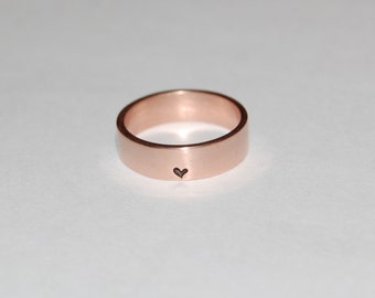 Commitment band, Little, little bit of Heart Rose Gold Ring, wedding band