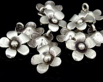 4KH-019 thai karen hill tribe silver 4 wild flower charm