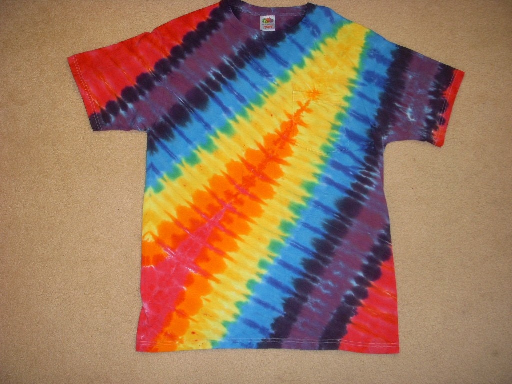 POCKET tee tie dye large lightning bolt