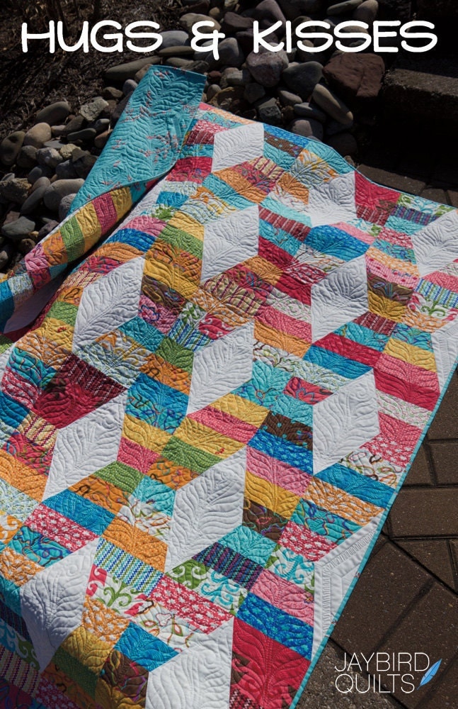 Hugs and Kisses quilt pattern from Jaybird Quilts baby lap