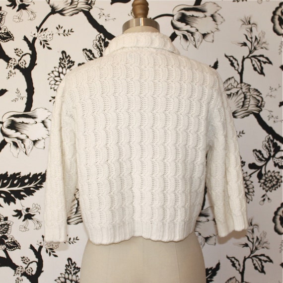 1950s cropped WHITE cardigan SWEATER