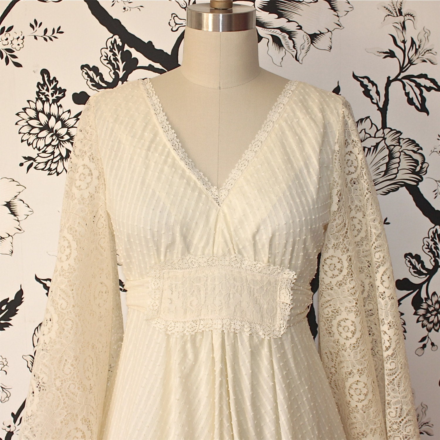 1970s vintage SWISS DOT cream WEDDING dress by salvagelife on Etsy