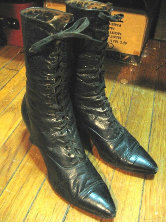 victorian style black lace up boots