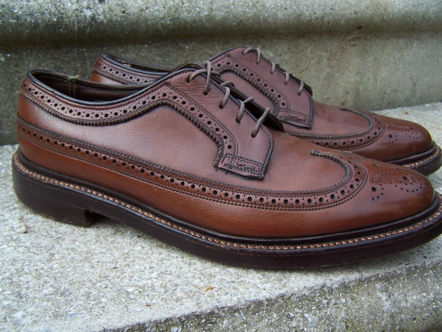 Vintage Florsheim Imperial Longwings WINGTIPS V by TheHomeGnome