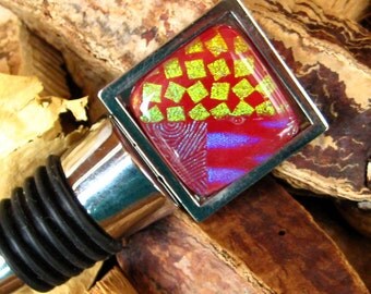 Red Dichroic Bottle Stopper, Fused Glass Bottle Topper, Bottle Stopper Dichroic Wine Stopper-Study in Reds