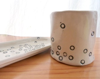 SALE ITEM - - Circles : Sushi Dish with Tea Cup Set (KISS - Pearl White)