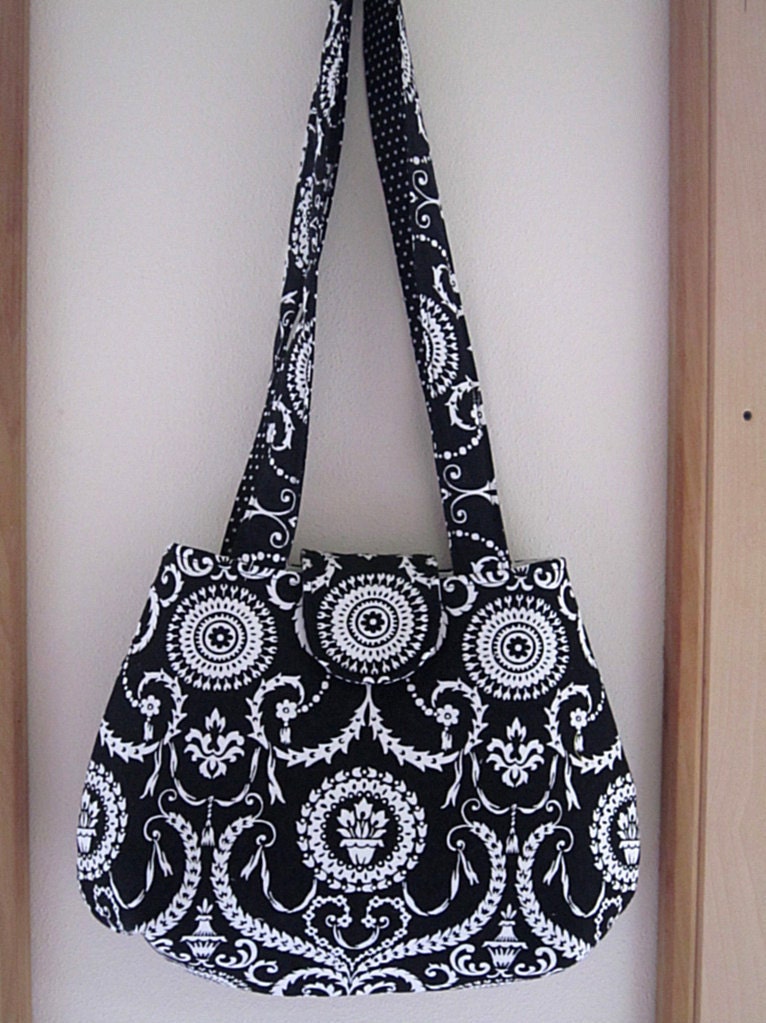Handbag Purse Tote Retro Black and White by Antiquebasketlady
