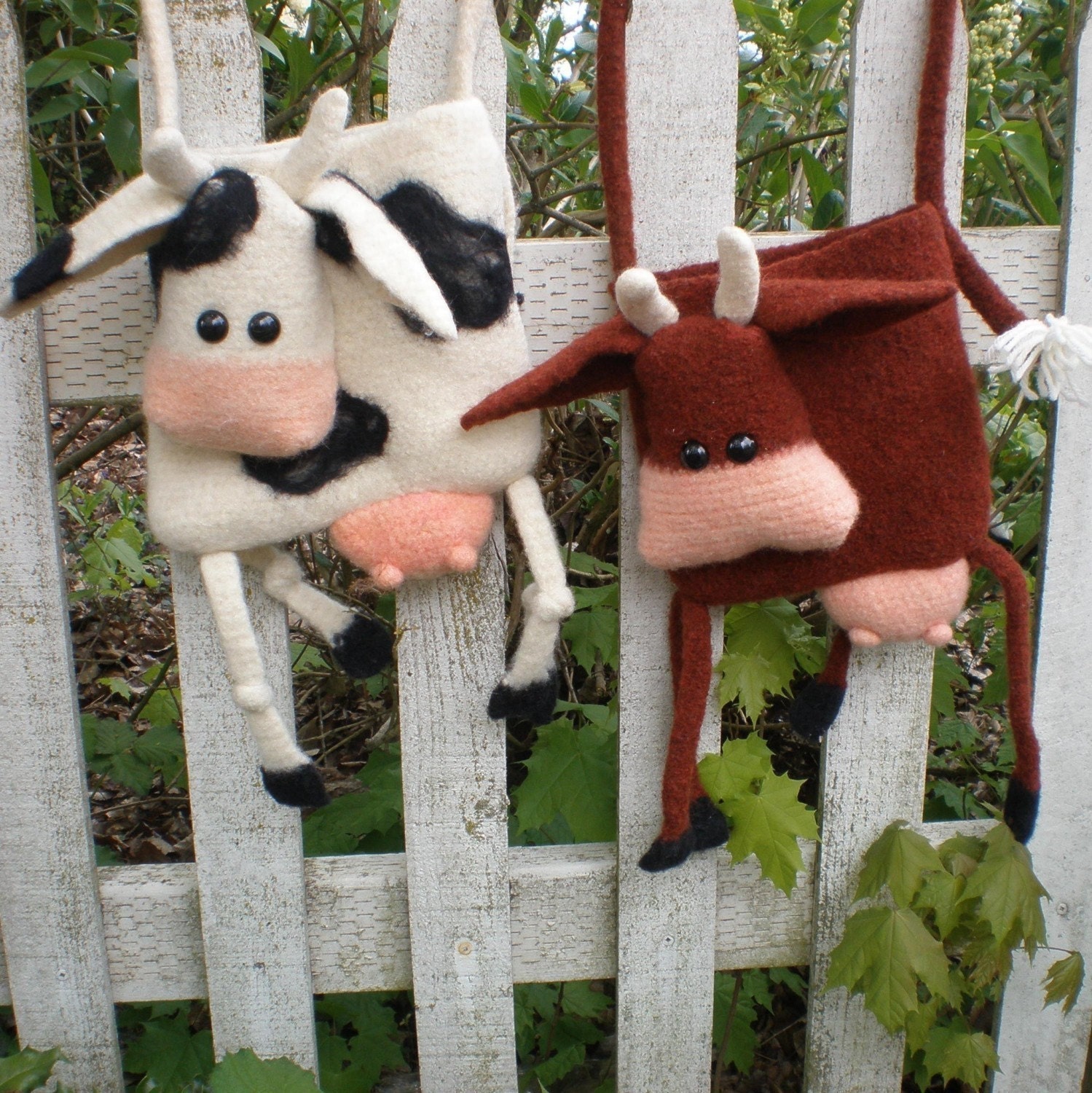 PDF Pattern Cow BagPurse to crochet and felt