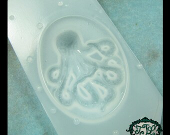 resin MOLD Octopus Cameo 30x40mm also for polymer clay, pmc, plaster, soaps, and candles