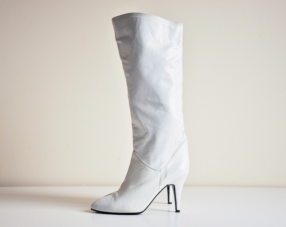 vintage white knee high boots 7 1/2