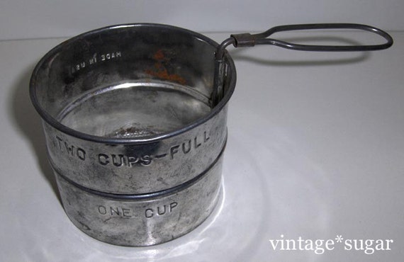 vintage cup one on Vintage sifter Metal Etsy Sifter vintagesugar Cup Tin  2 by Flour