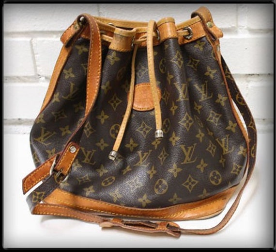 Vintage Louis Vuitton Drawstring Bucket Bag | semashow.com