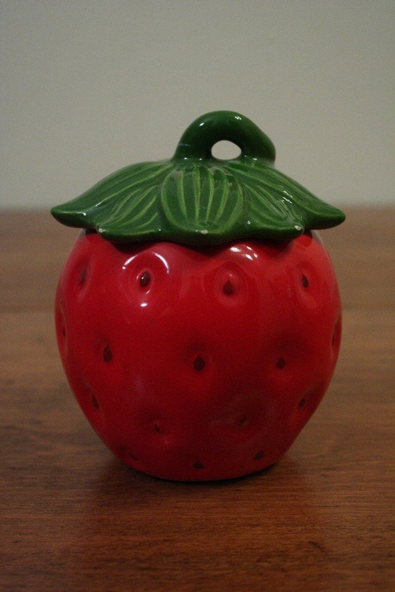 Japanese Strawberry Sugar Bowl