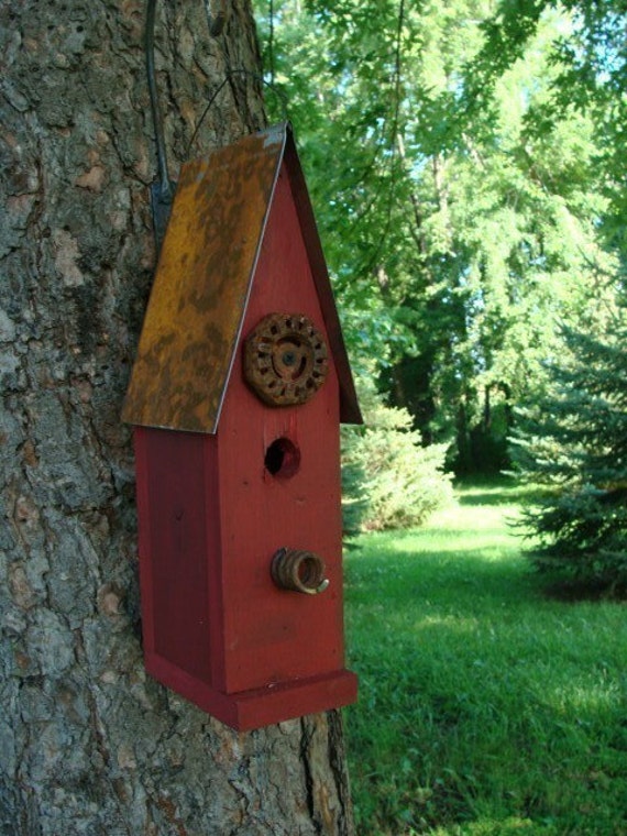 Old Red Rustic Birdhouse Decorative Wood Bird House Garden or