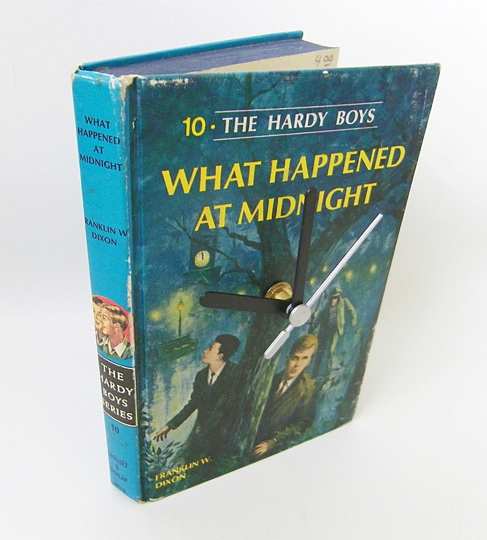 THE HARDY BOYS~#10-WHAT HAPPENED AT MIDNIGHT~1977~HARDCOVER~FRANKLIN W. DIXON THE HARDY BOYS~#10-WHAT HAPPENED AT MIDNIGHT~1977~HARDCOVER~FRANKLIN W. DIXON